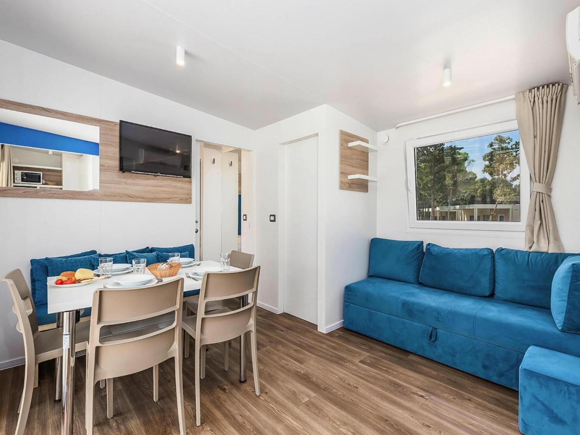 Mobile Homes Mediteran In Caravan Park Strasko, Novalja Exterior foto